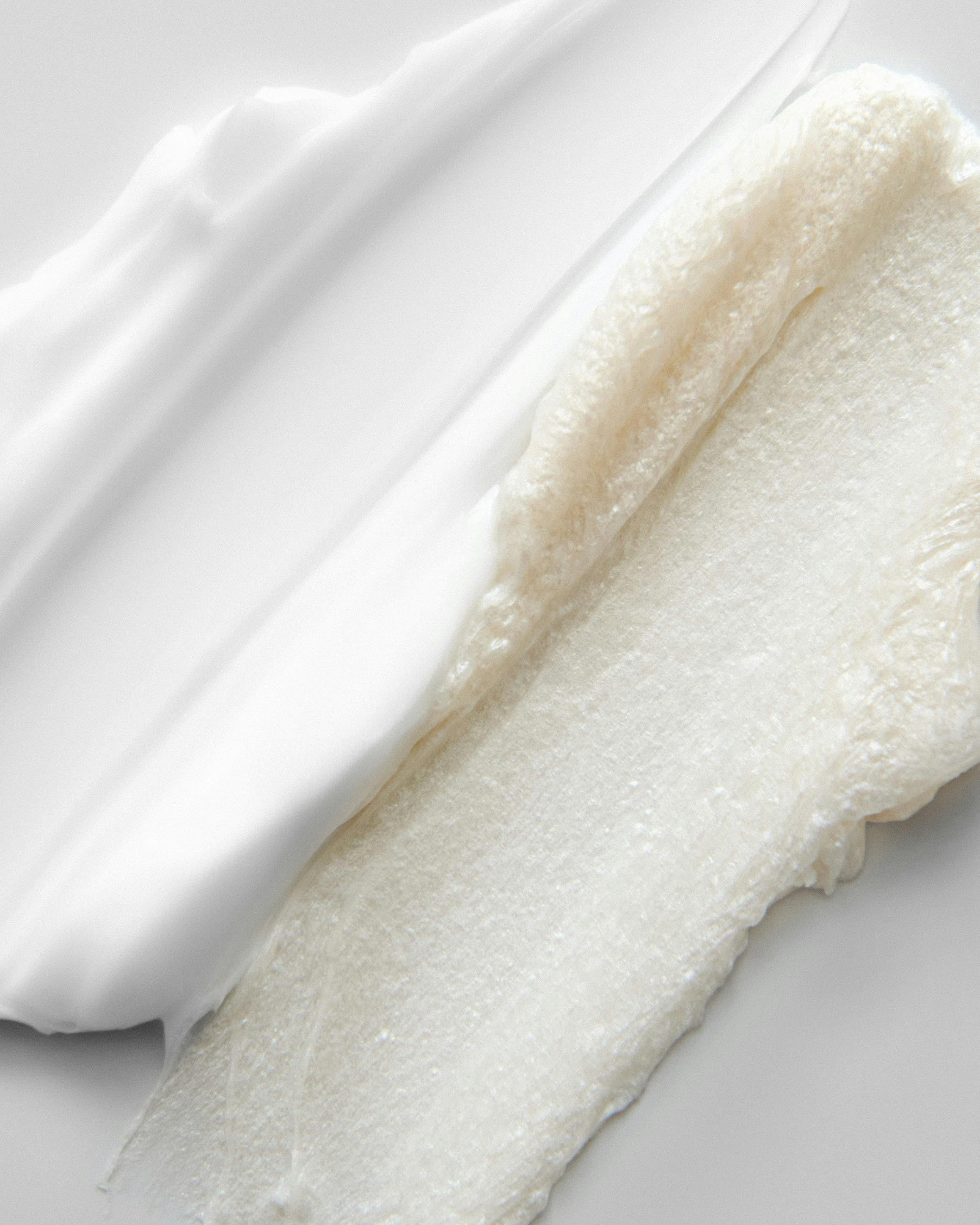 MOISTURISERS